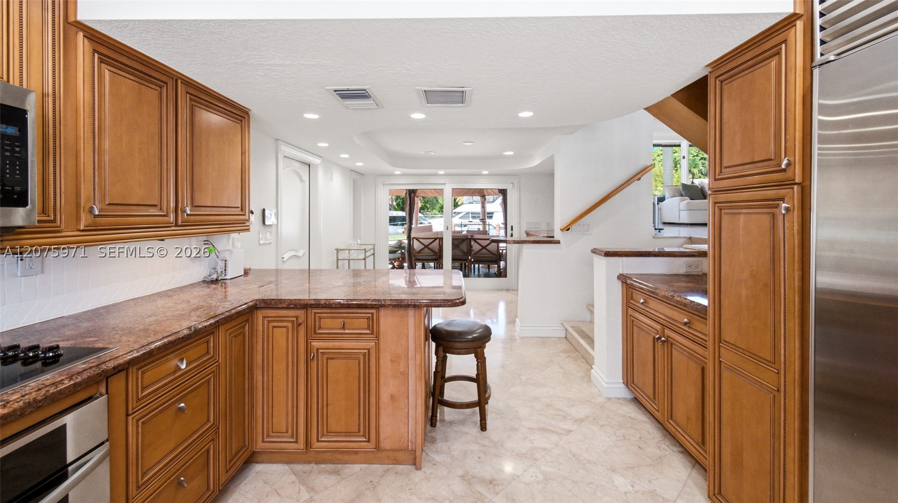 2613 Tortugas Ln Fort Lauderdale, FL 33312