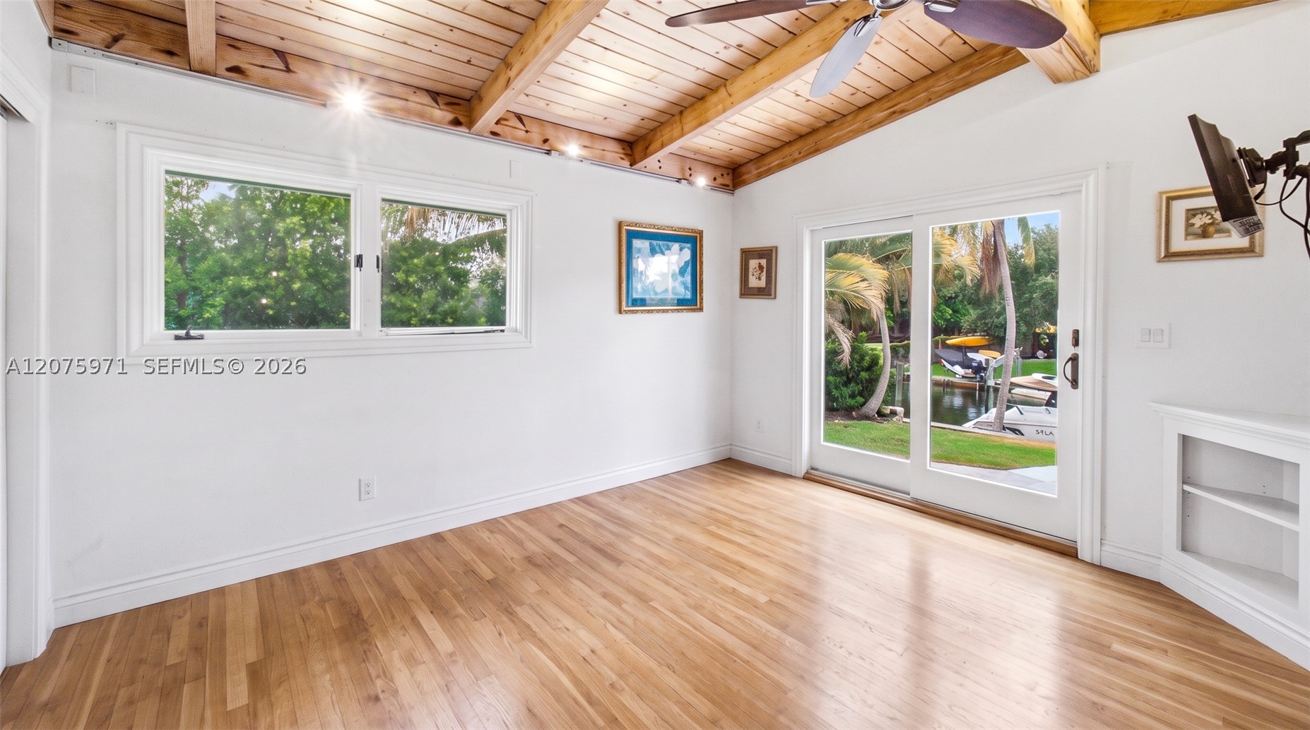 2613 Tortugas Ln Fort Lauderdale, FL 33312