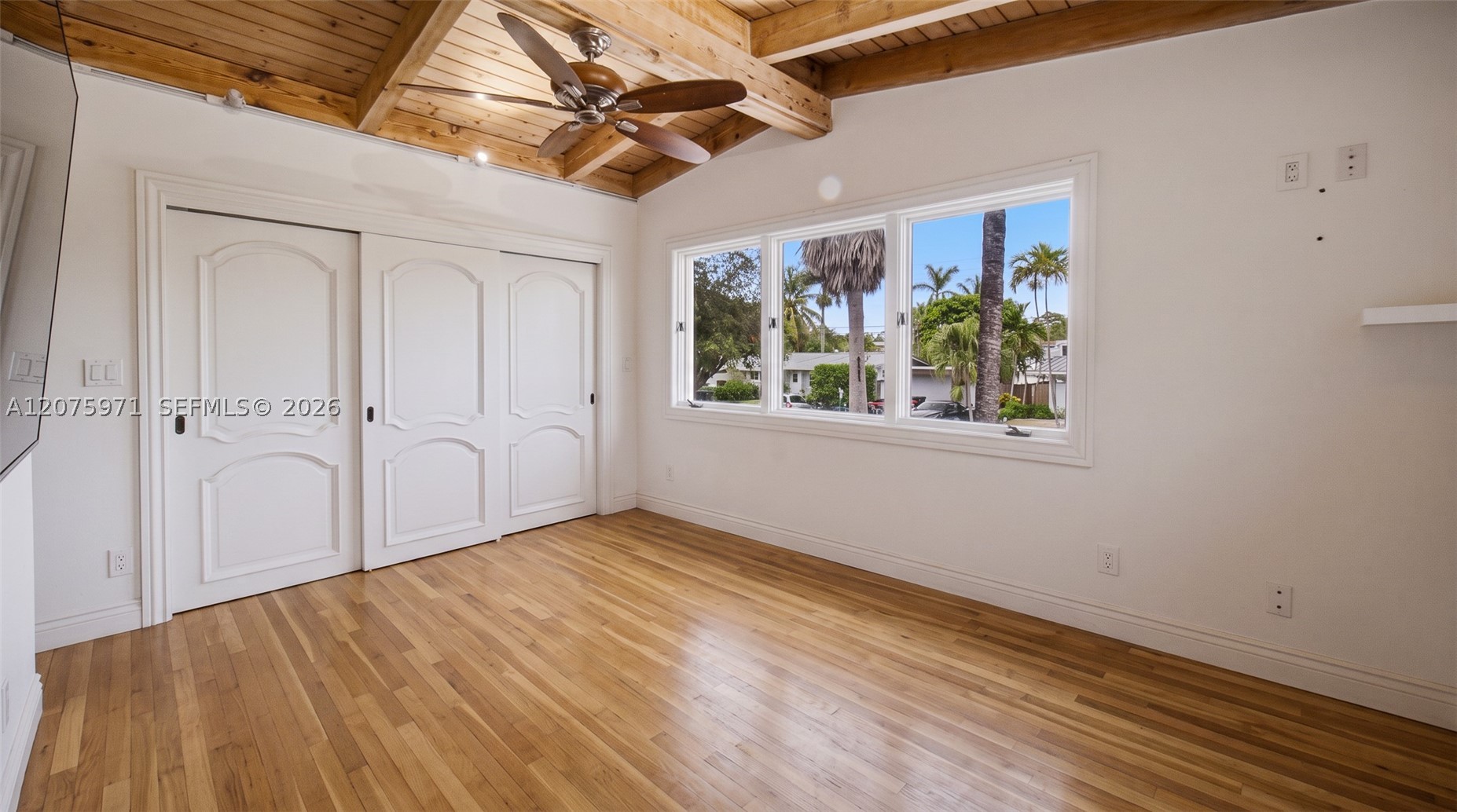 2613 Tortugas Ln Fort Lauderdale, FL 33312