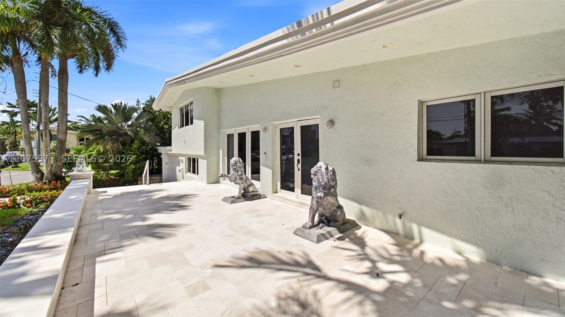 2613 Tortugas Ln Fort Lauderdale, FL 33312