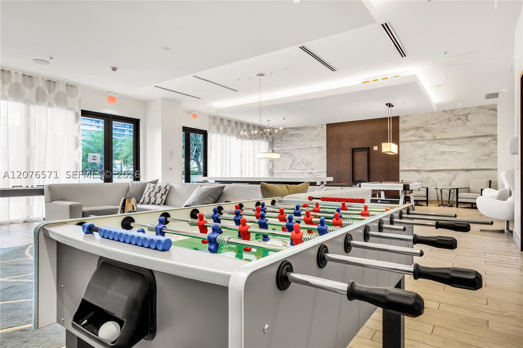image Nine at Mary Brickell Village1