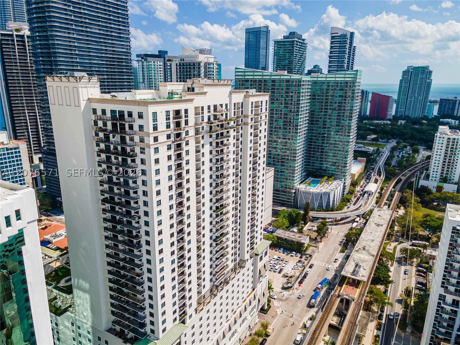 image Nine at Mary Brickell Village7