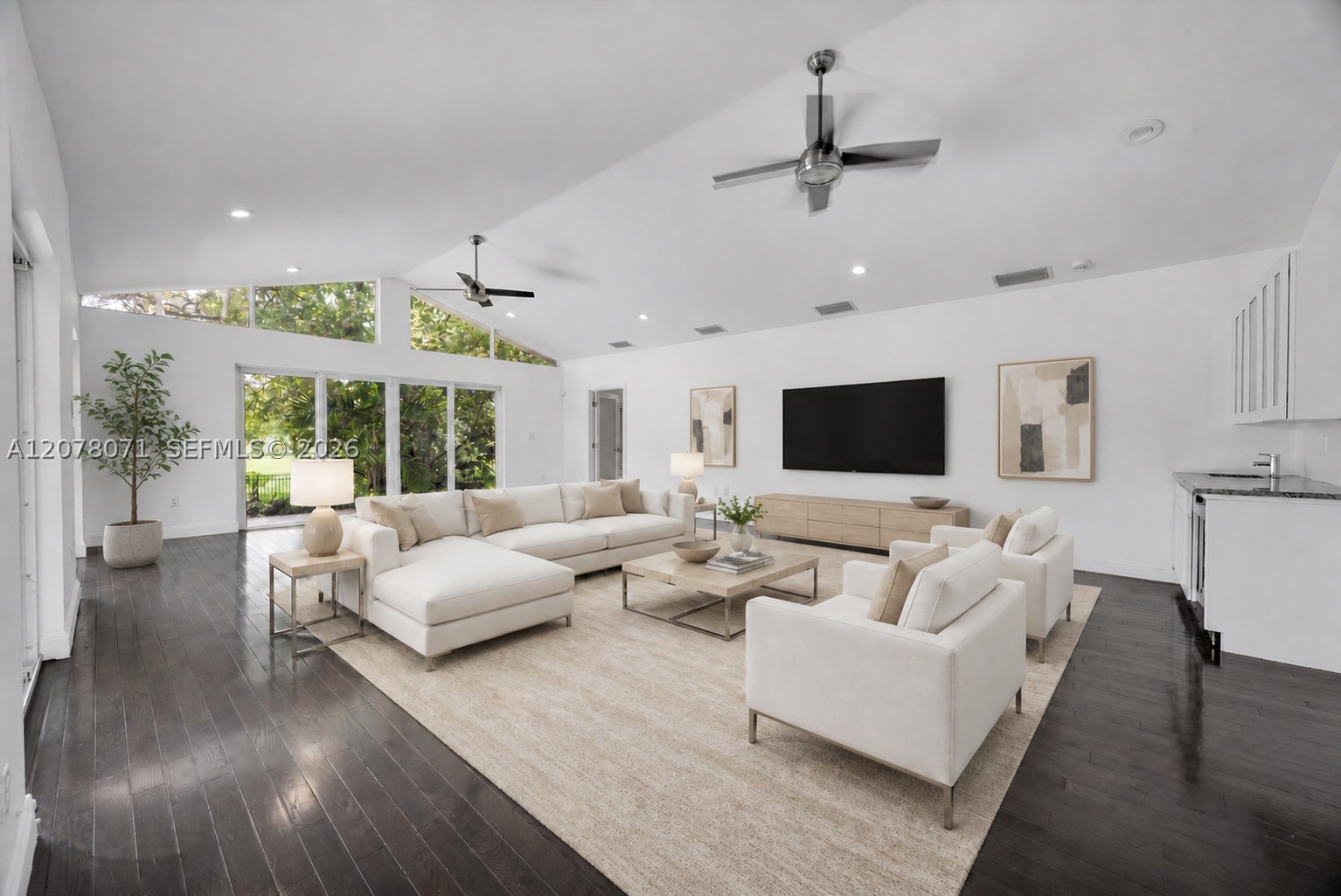3709 Alhambra Ct Coral Gables, FL 33134
