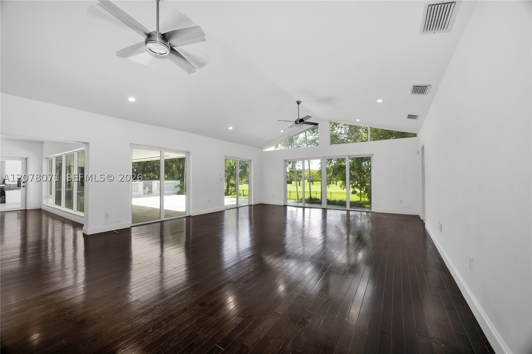 3709 Alhambra Ct Coral Gables, FL 33134