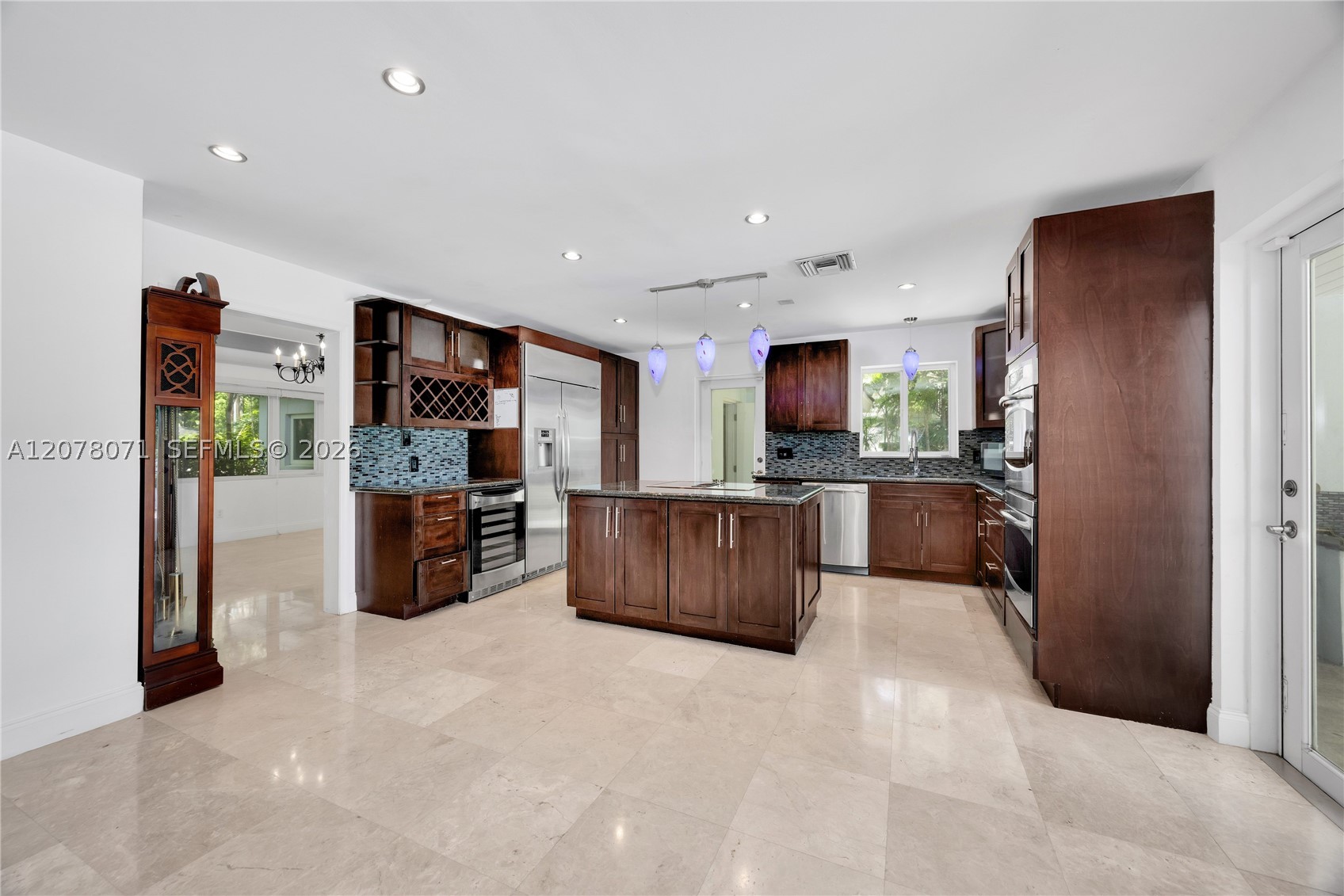 3709 Alhambra Ct Coral Gables, FL 33134