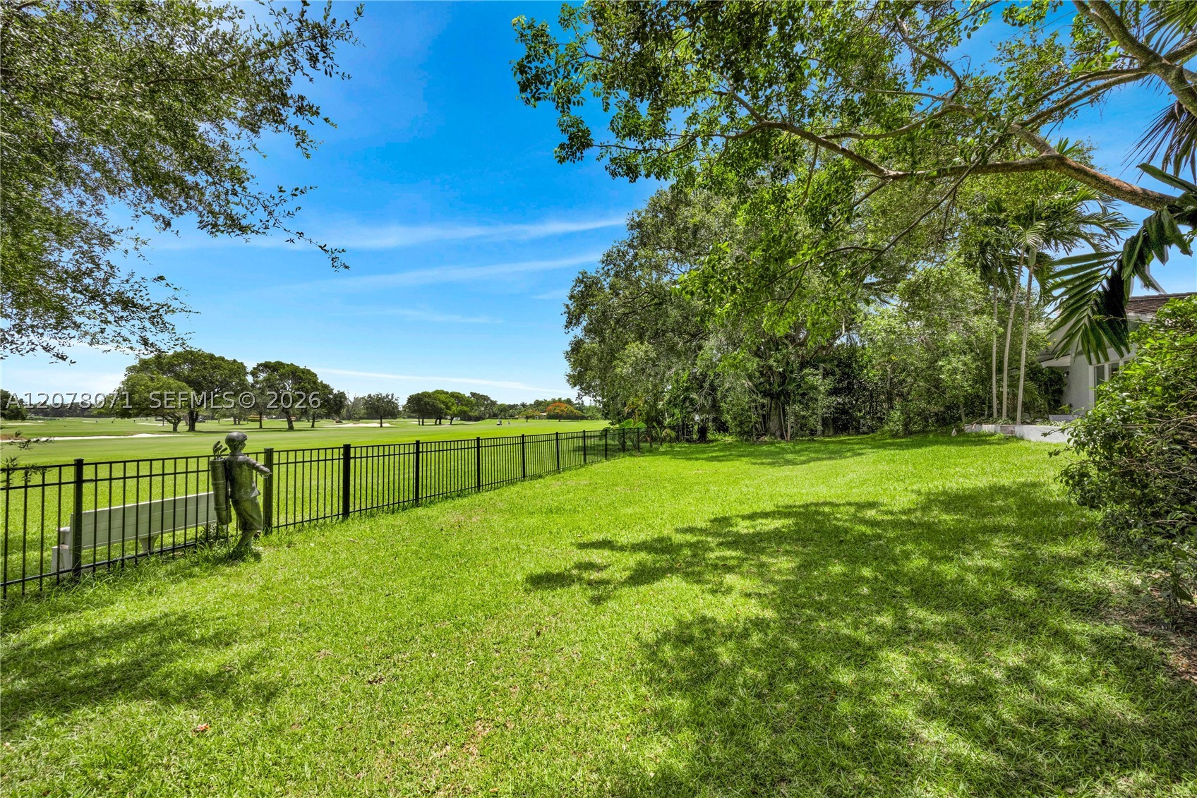 3709 Alhambra Ct Coral Gables, FL 33134