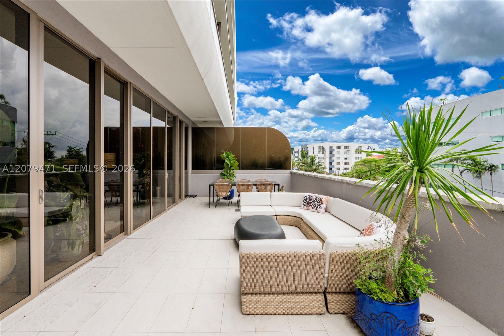 2678 Tigertail Ave #202 Miami, FL 33133