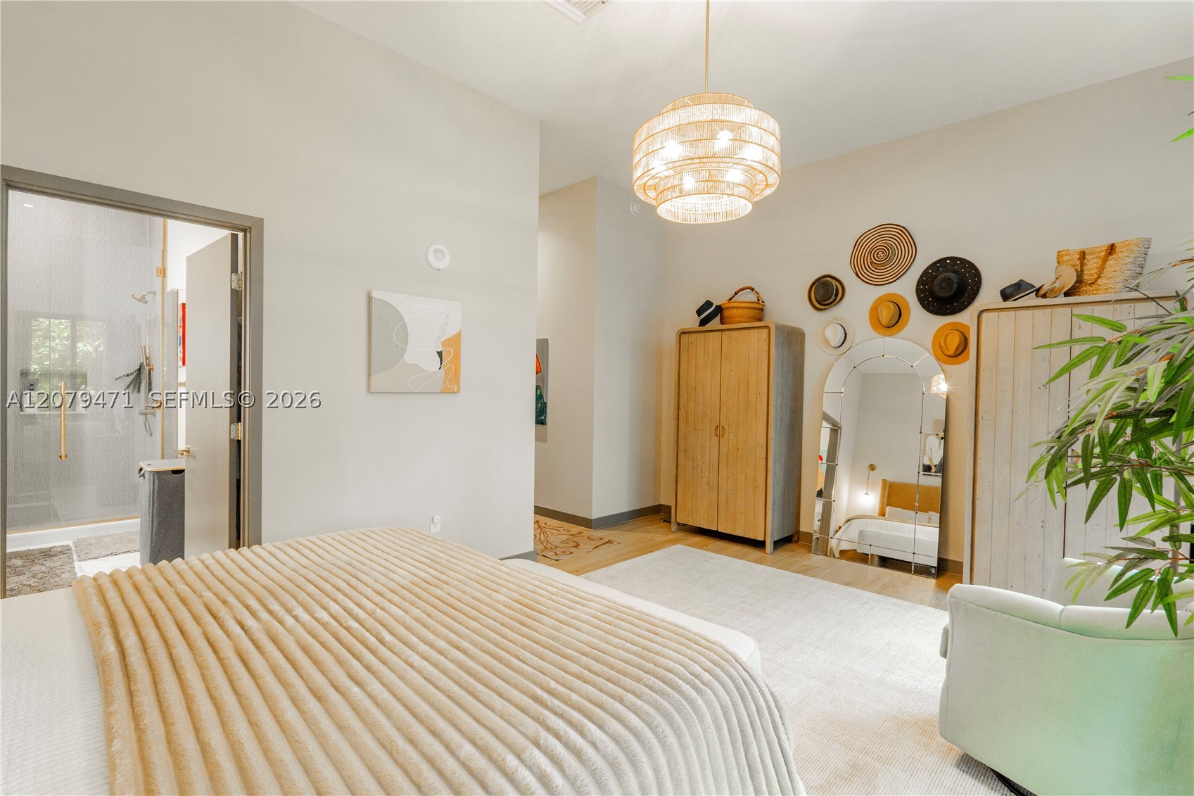 2678 Tigertail Ave #202 Miami, FL 33133