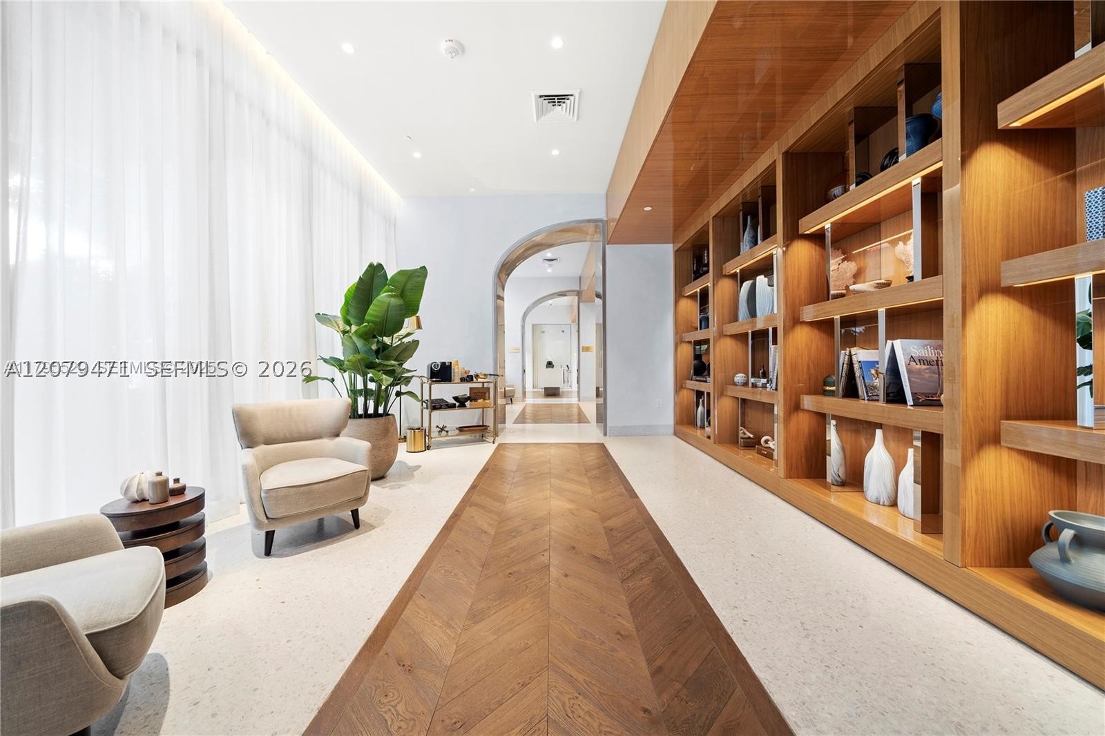 2678 Tigertail Ave #202 Miami, FL 33133