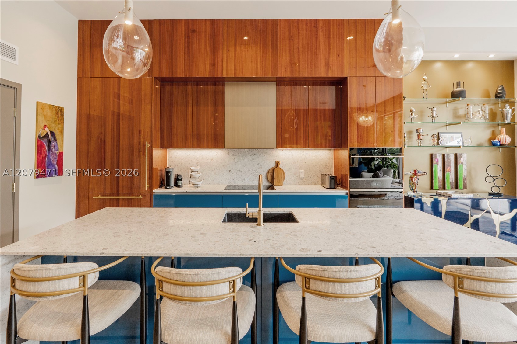 2678 Tigertail Ave #202 Miami, FL 33133