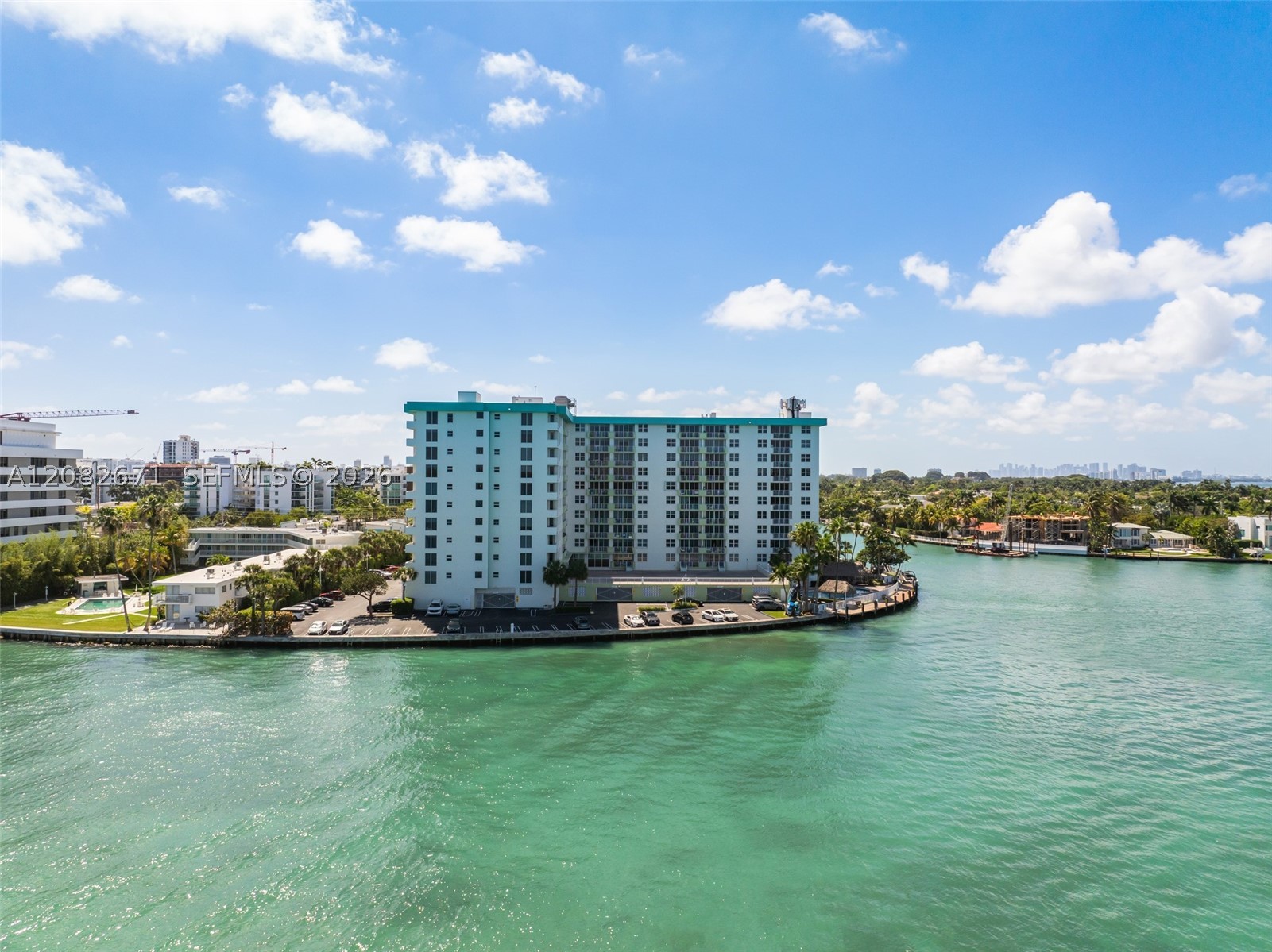 10350 W Bay Hbr Dr #9C