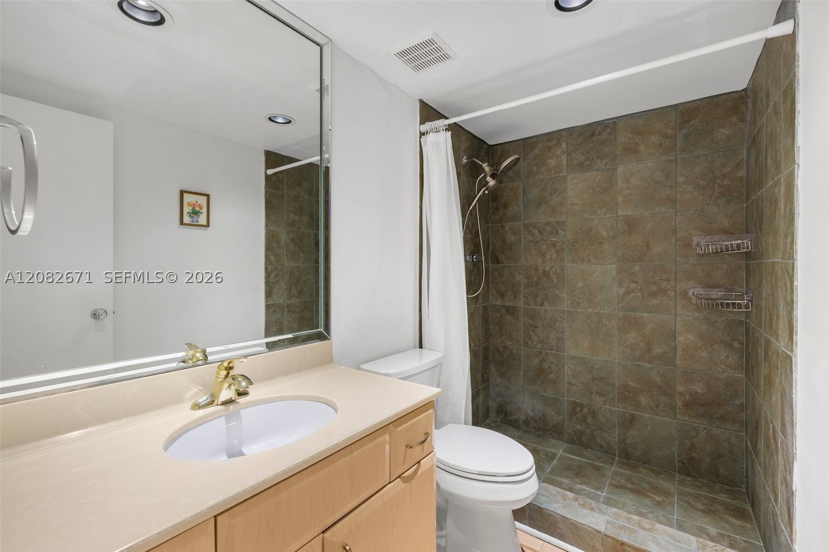 10350 W Bay Hbr Dr #9C Bay Harbor Islands, FL 33154