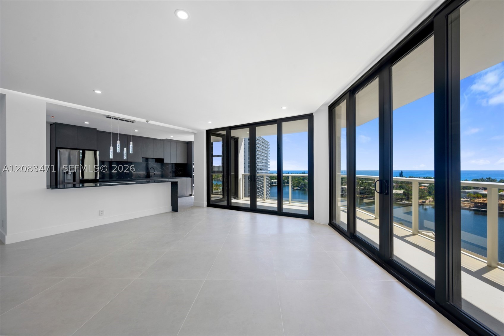 image Hamptons West2
