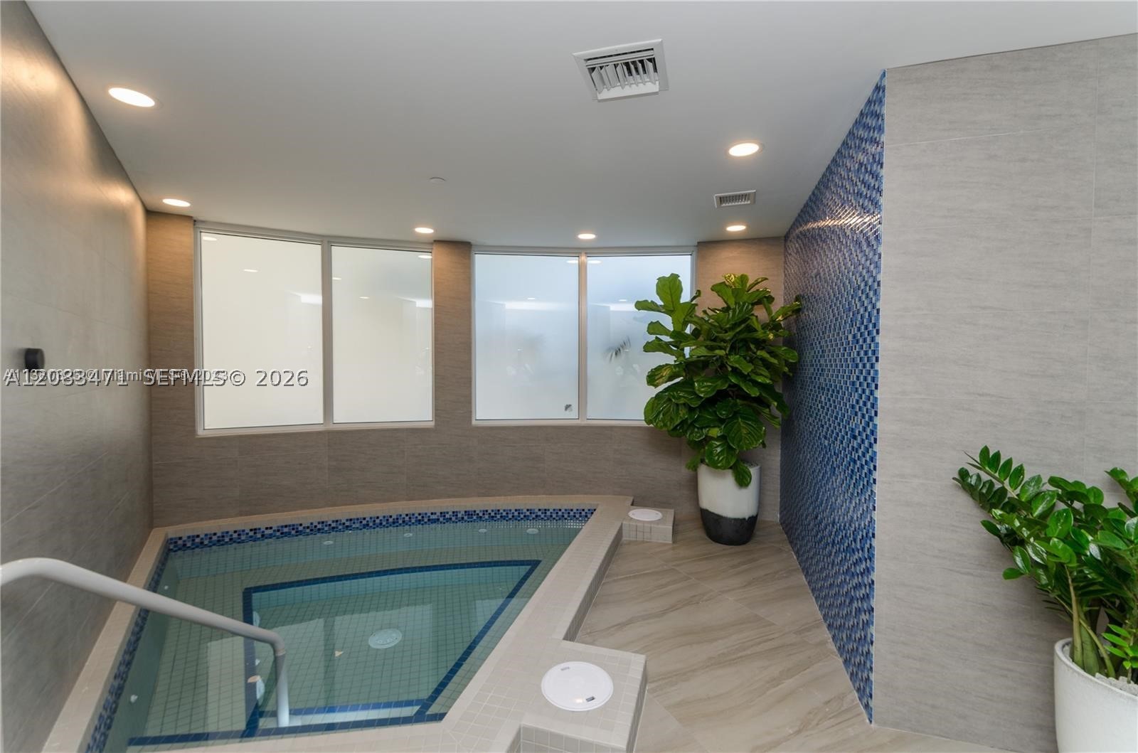 image Hamptons West40