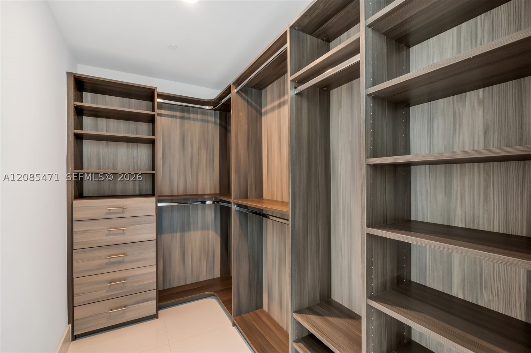 image The Bond on Brickell21