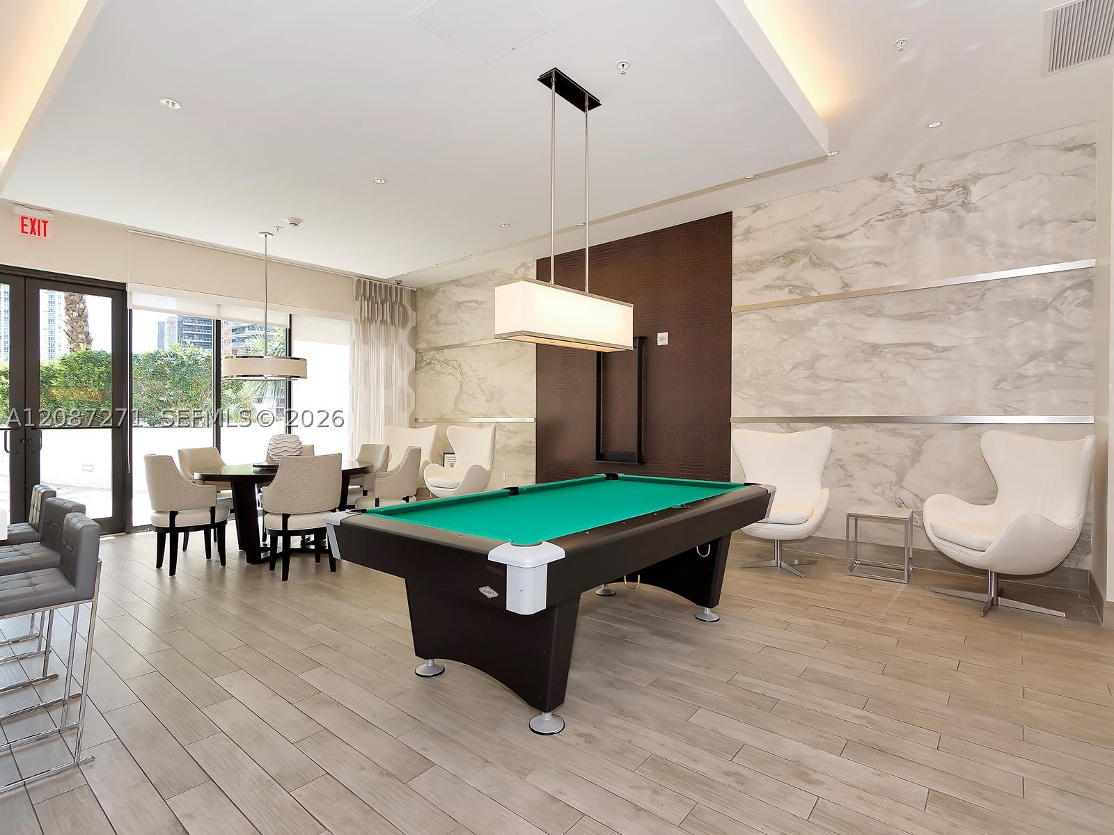 image Nine at Mary Brickell Village27
