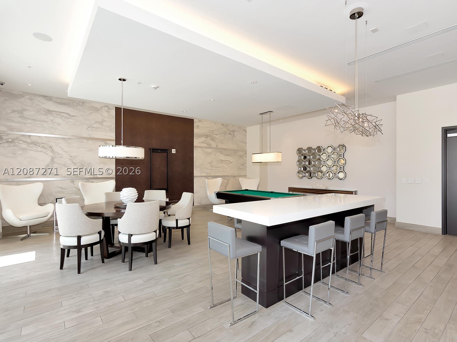 image Nine at Mary Brickell Village28