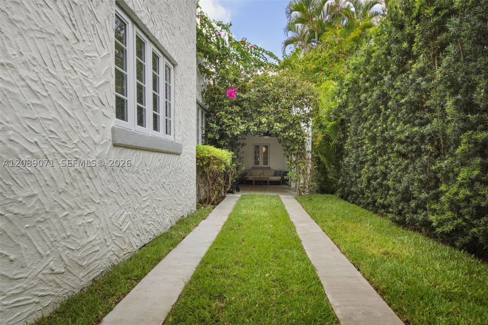 1507 Columbus Blvd Coral Gables, FL 33134