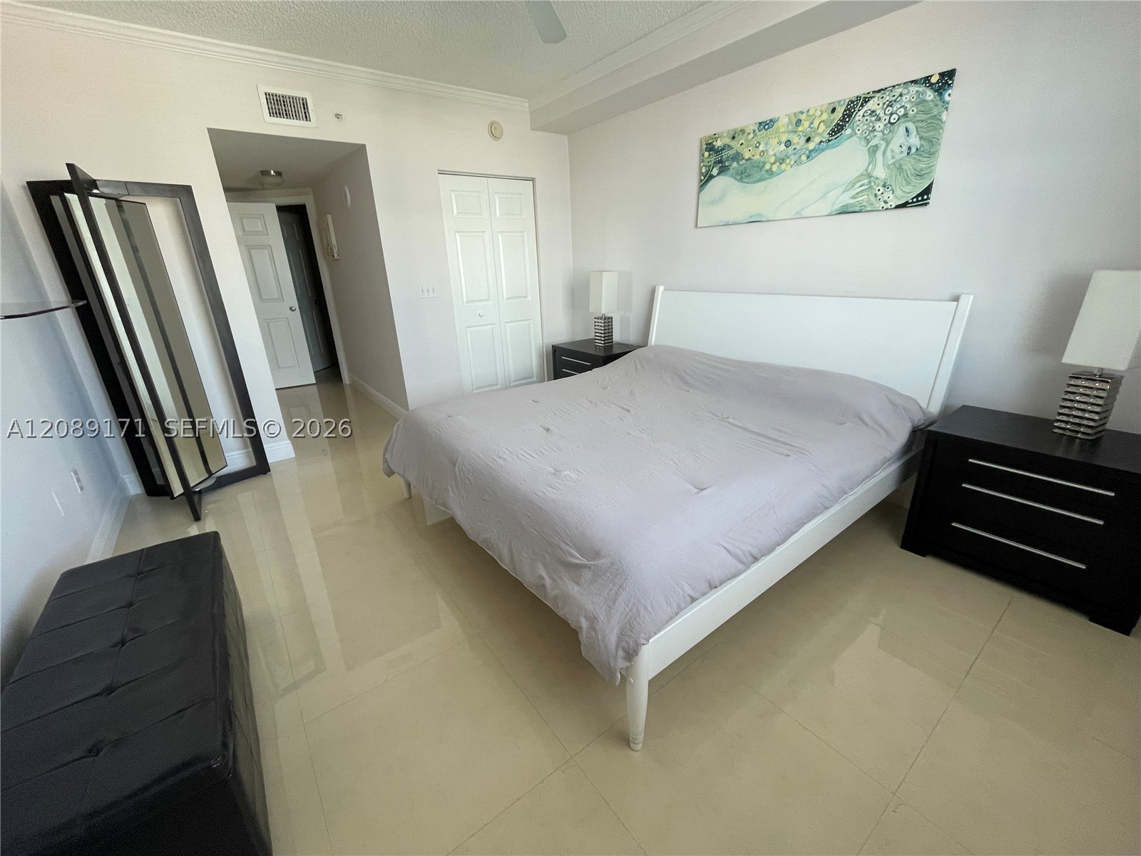 image Porto Bellagio Condo15