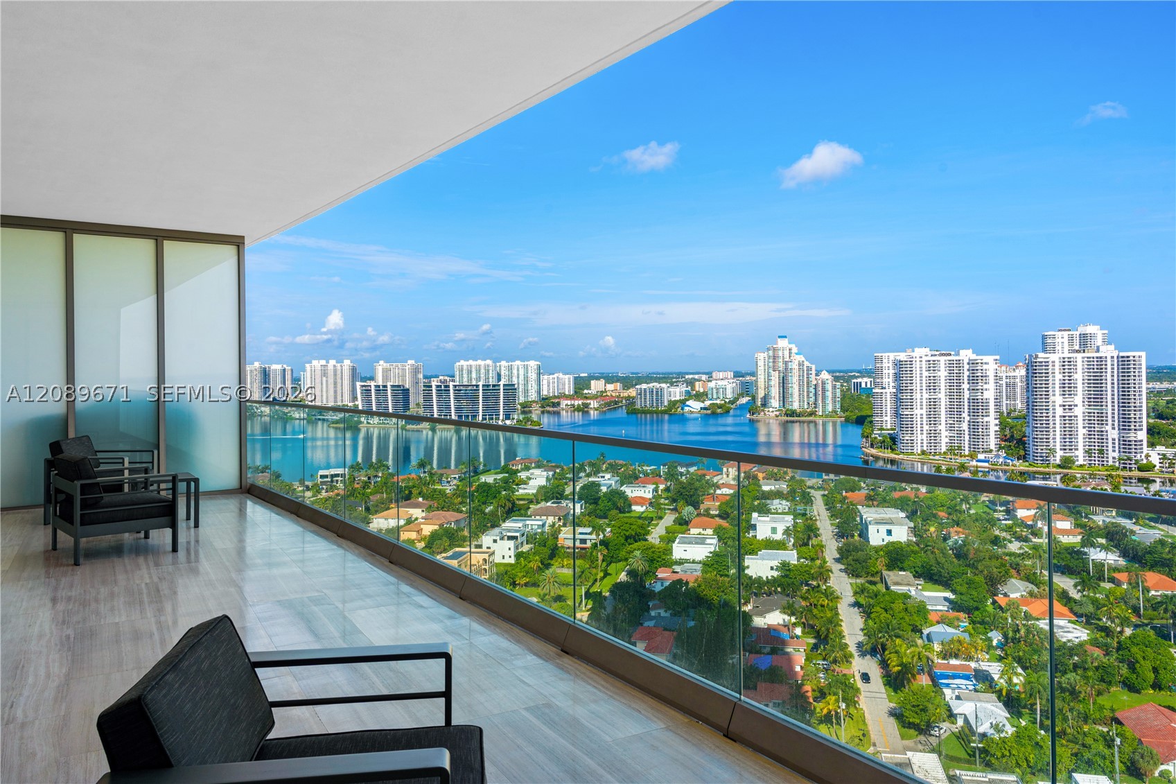 image Residences by Armani Casa25