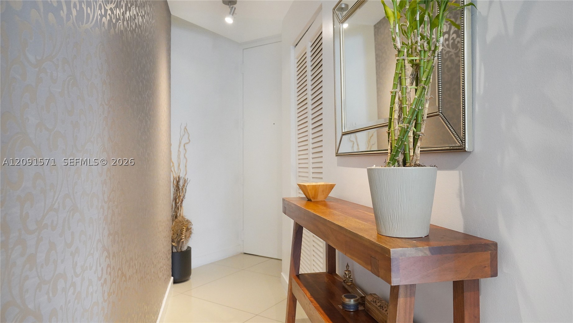 image Axis on Brickell North10