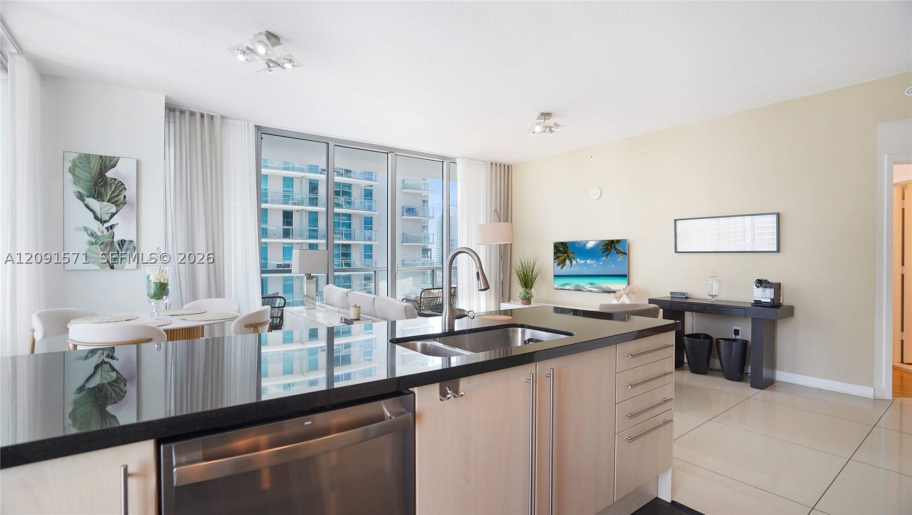 image Axis on Brickell North15
