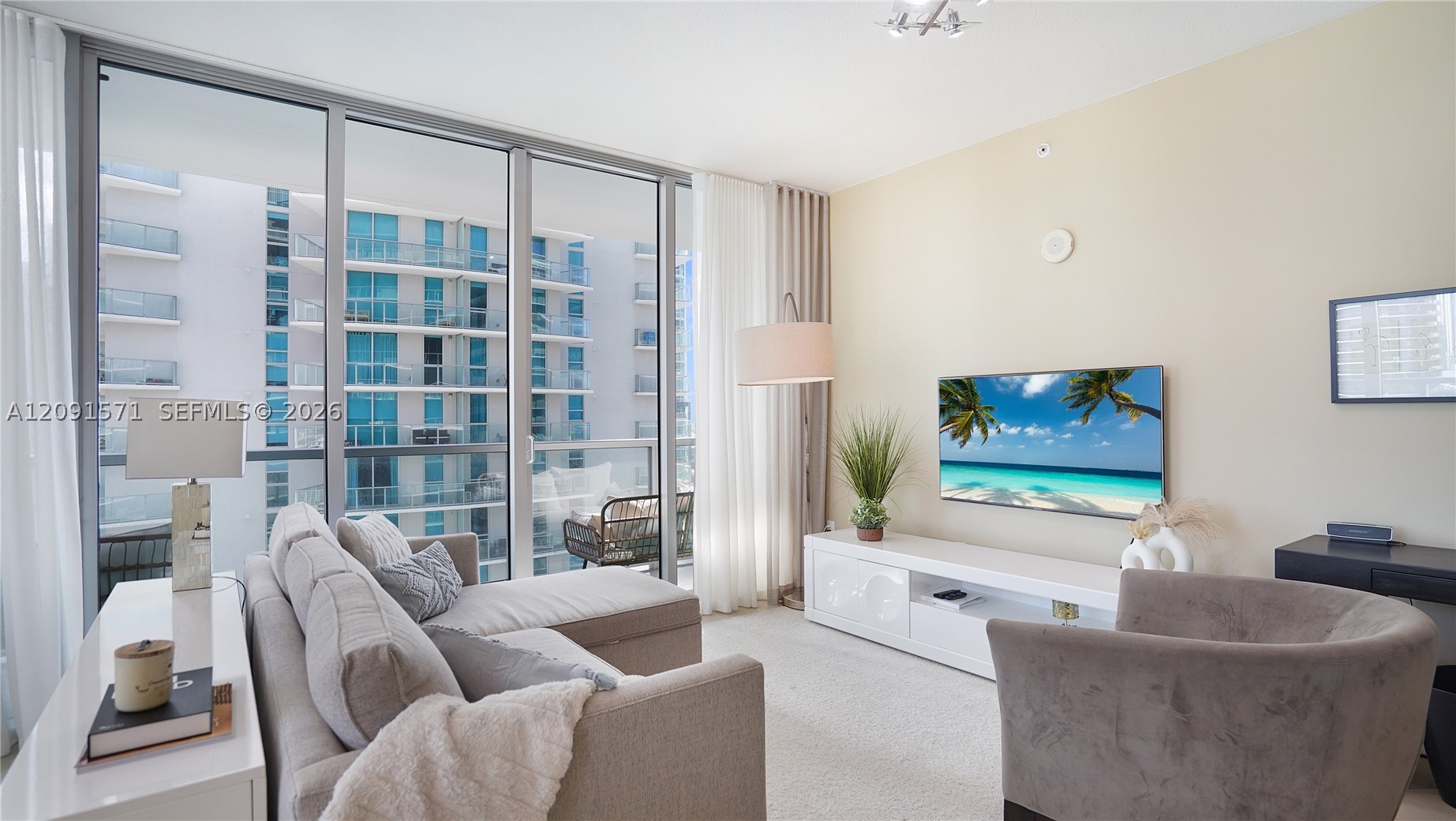 image Axis on Brickell North7