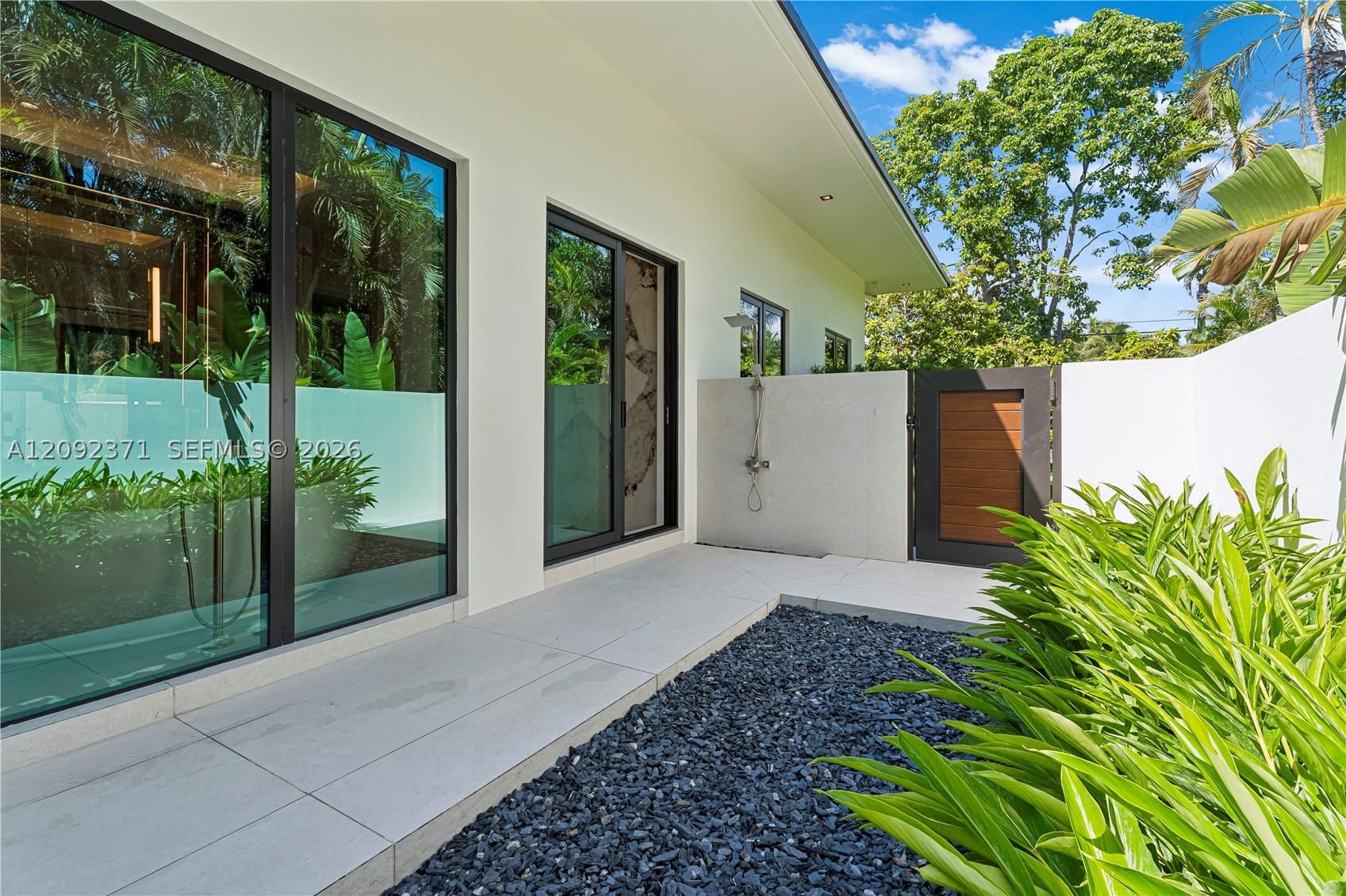 12250 SW 62nd Ave Pinecrest, FL 33156