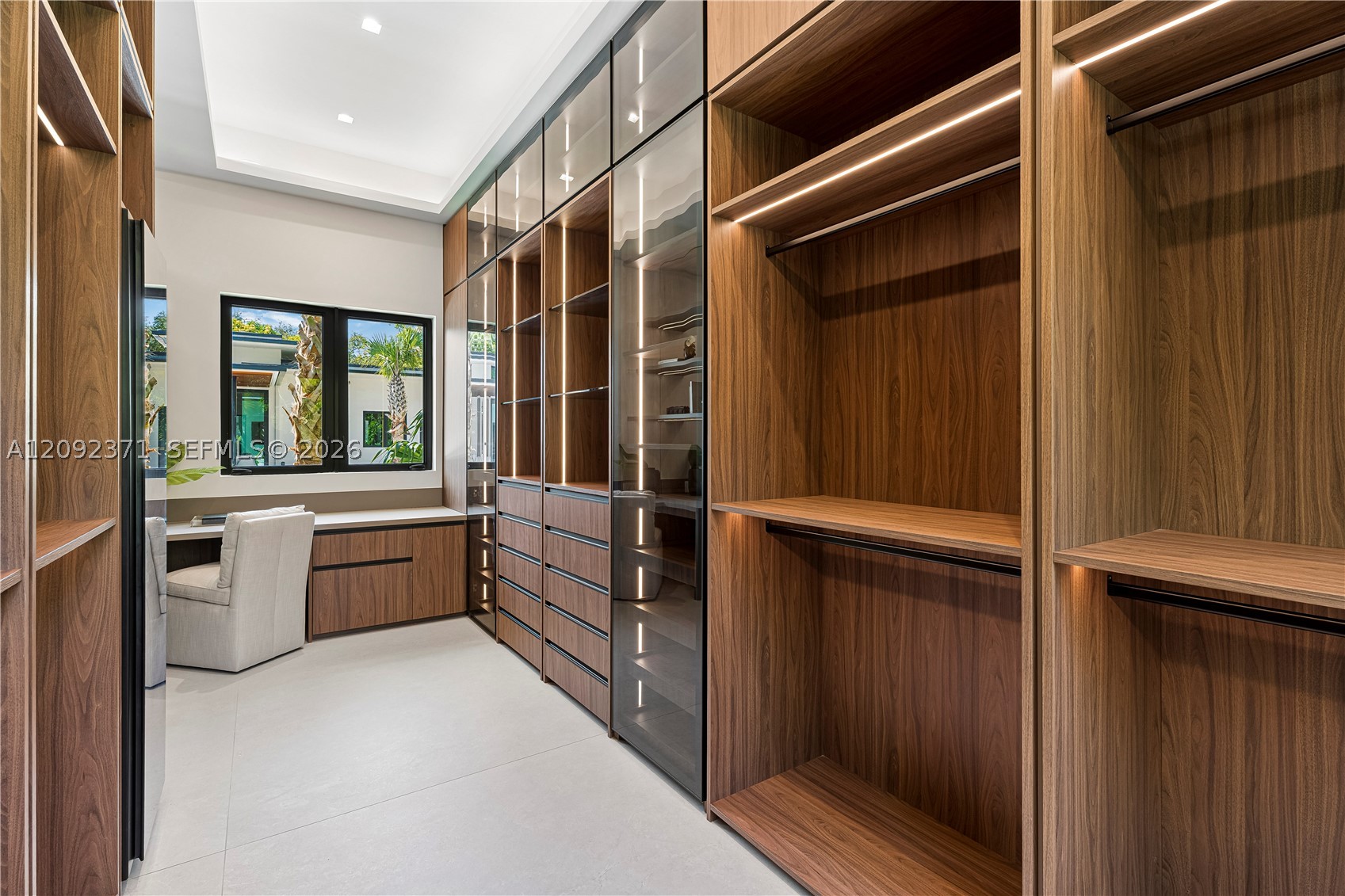 12250 SW 62nd Ave Pinecrest, FL 33156