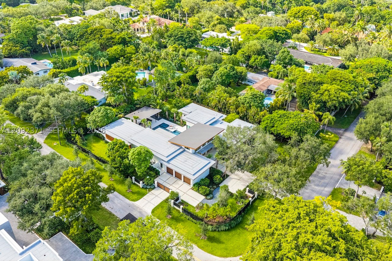 12250 SW 62nd Ave Pinecrest, FL 33156