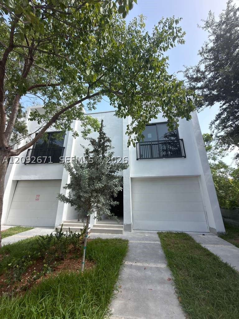152 NW 33rd St Miami, FL 33127