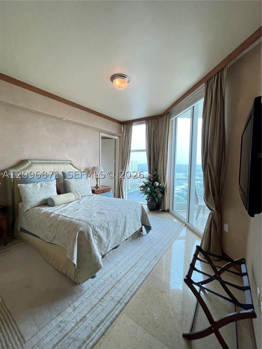 image Turnberry Ocean Colony South33