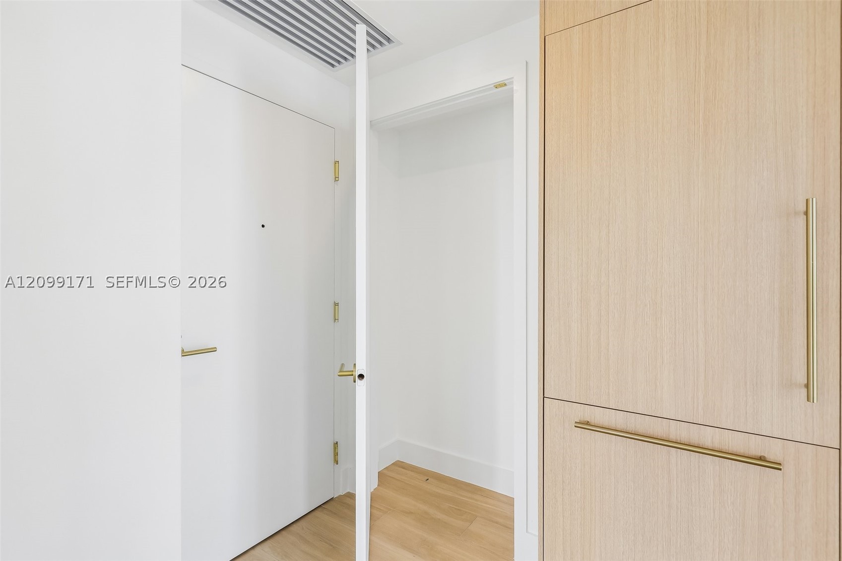 90 Ne 32nd St #701 Miami, FL 33137