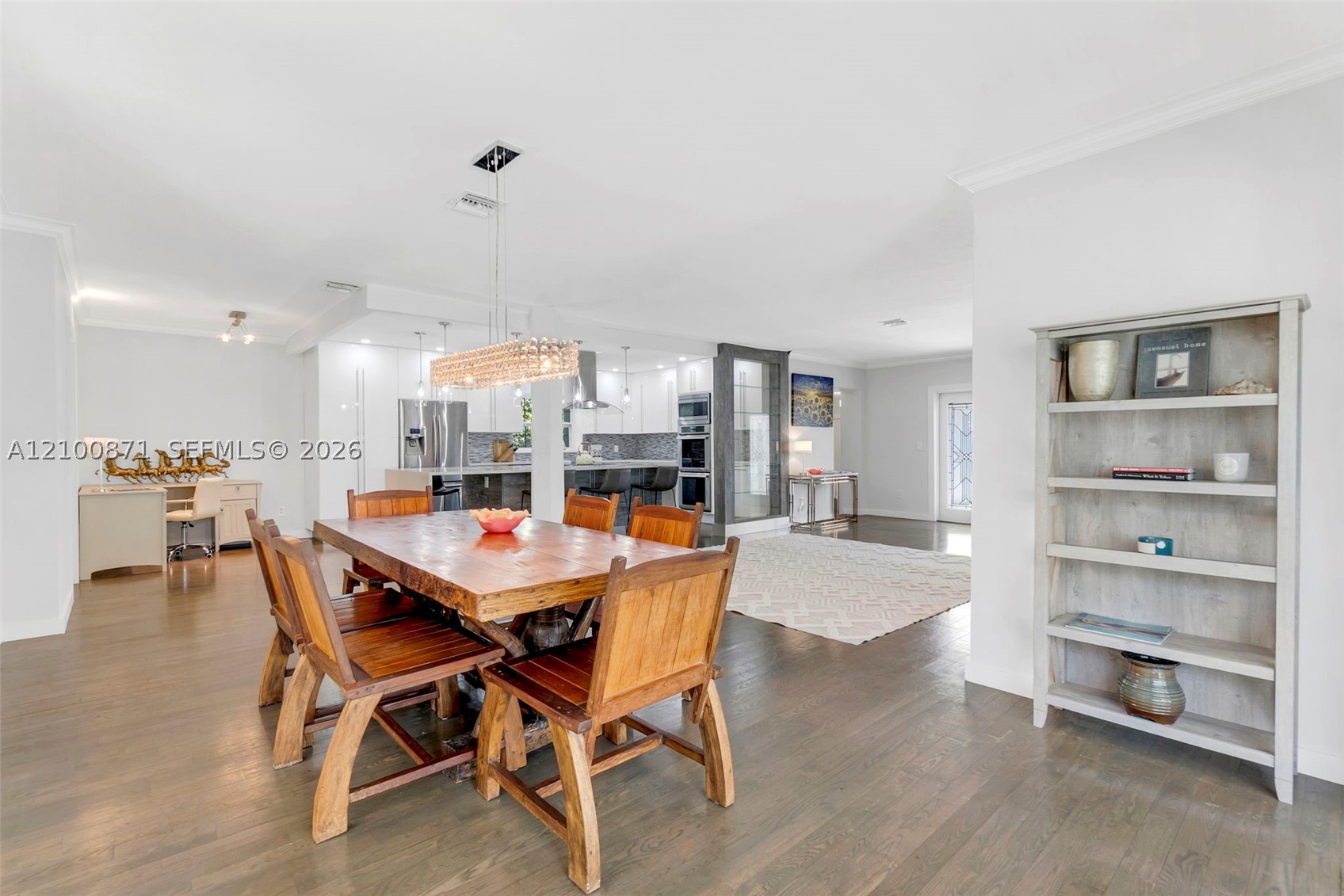 8810 Garland Ave Surfside, FL 33154