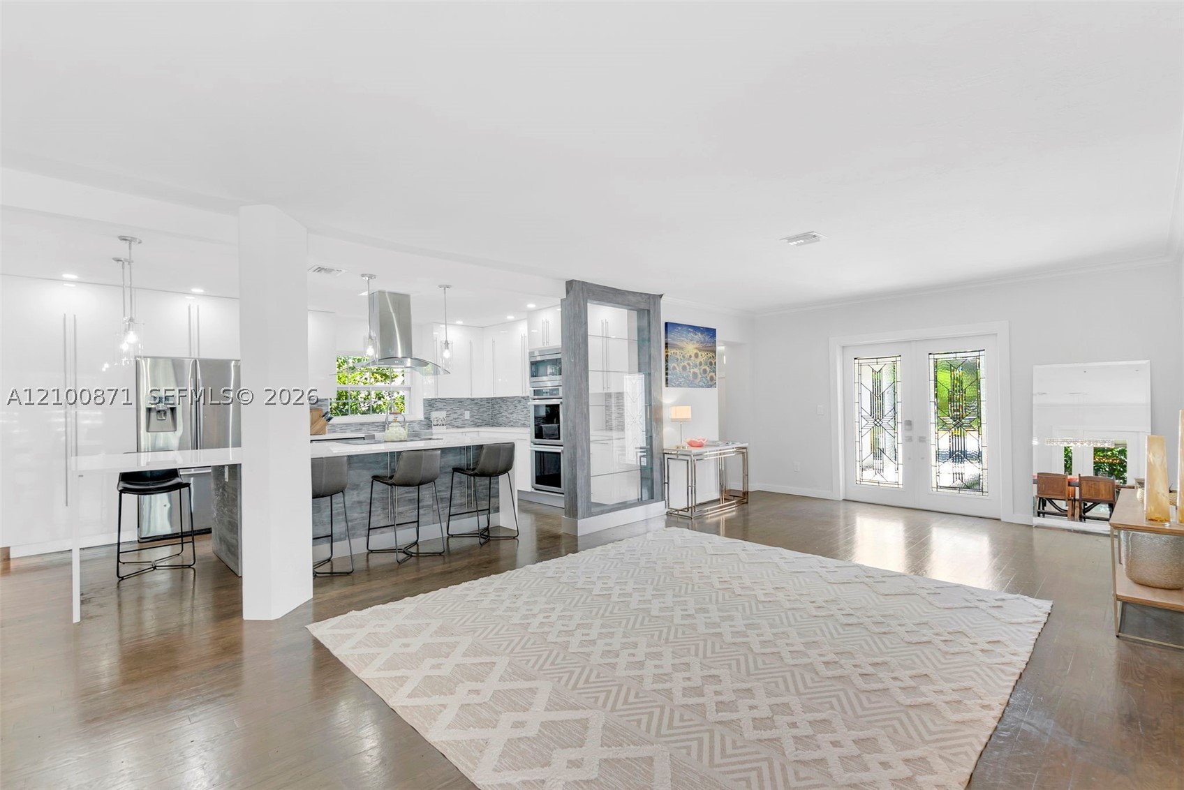 8810 Garland Ave Surfside, FL 33154