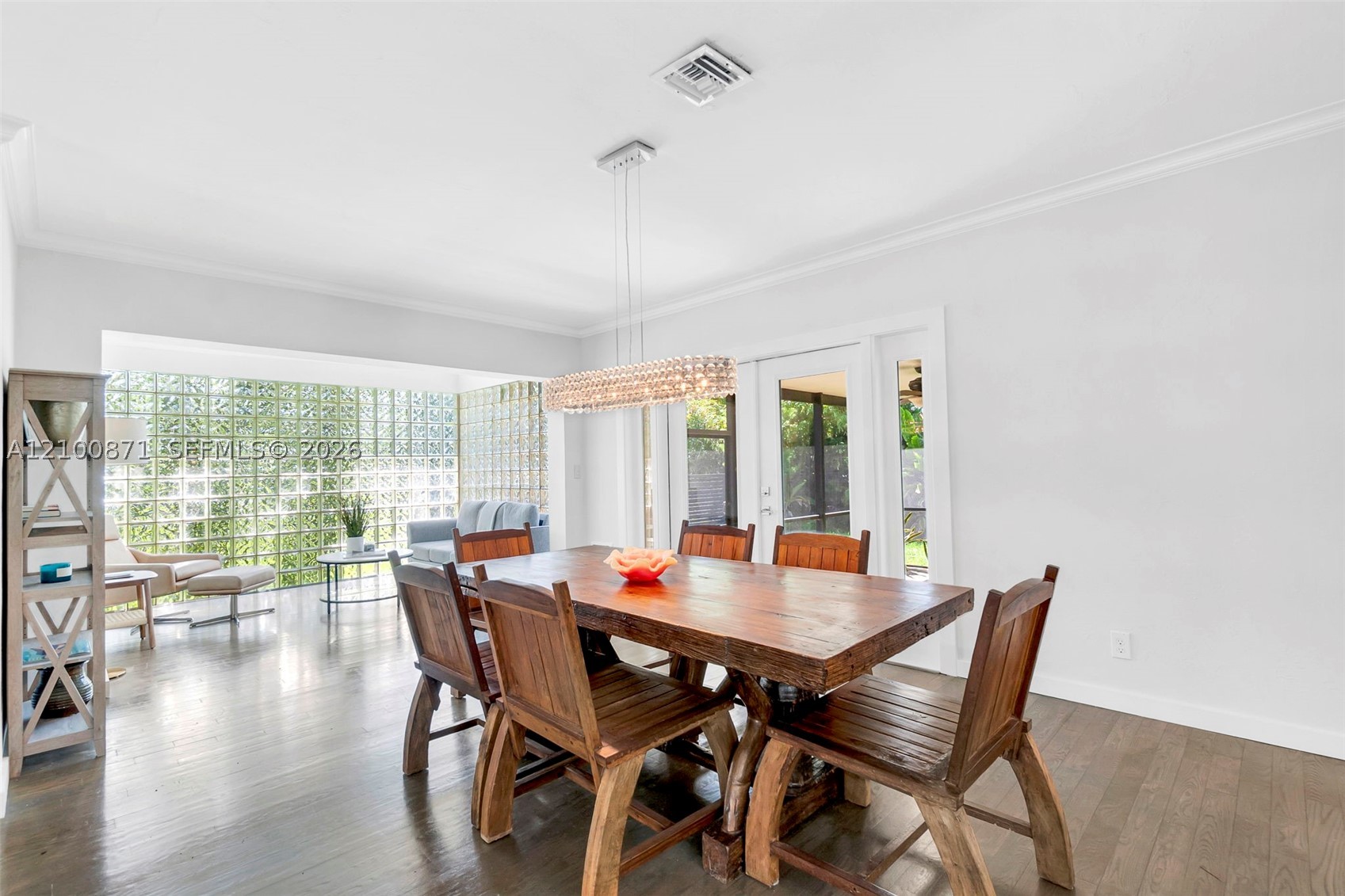 8810 Garland Ave Surfside, FL 33154