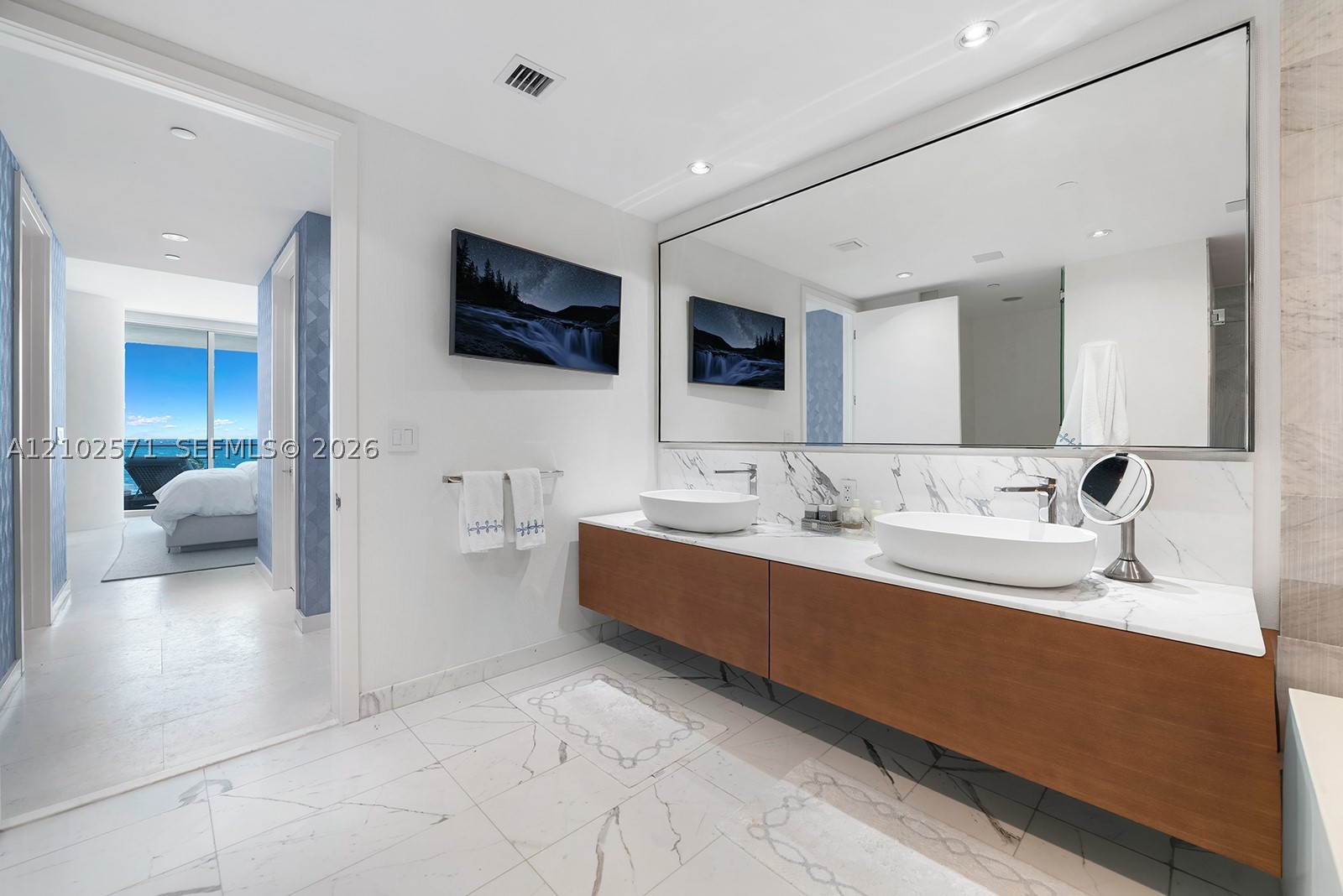 10201 Collins Ave #502 Bal Harbour, FL 33154
