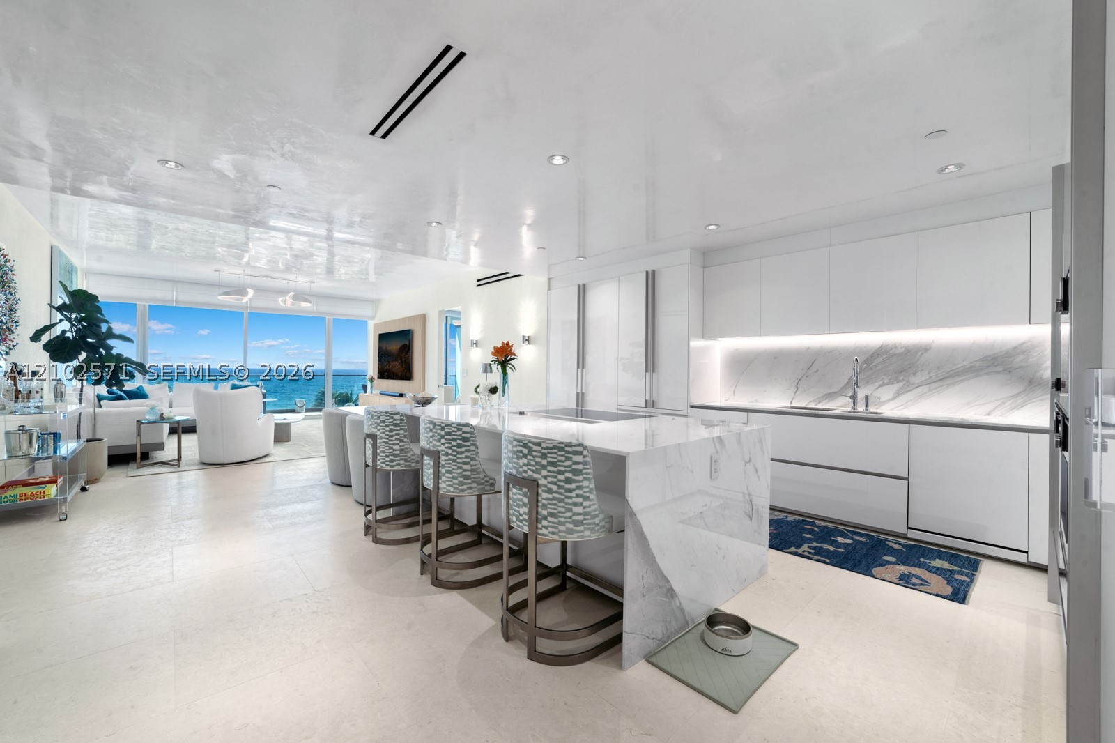 10201 Collins Ave #502 Bal Harbour, FL 33154