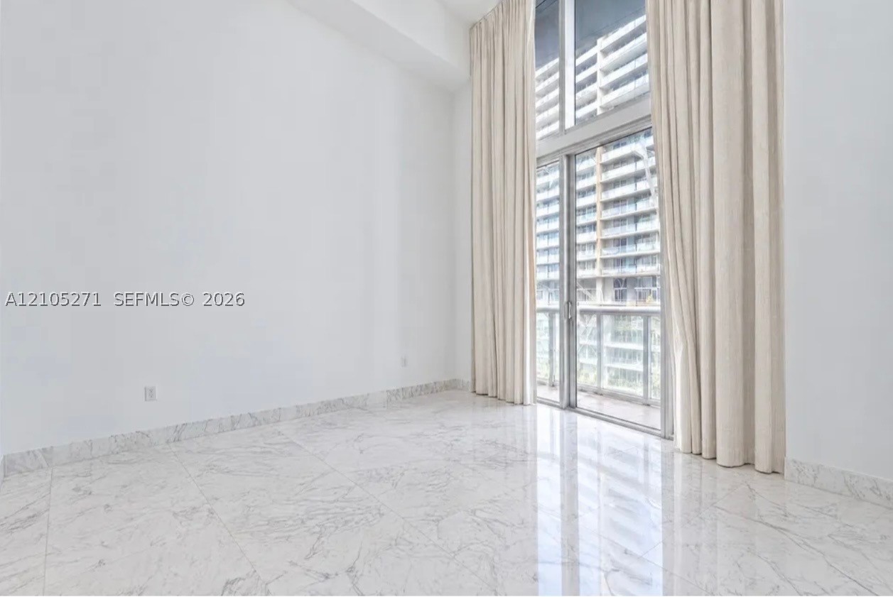 image Icon Brickell I2