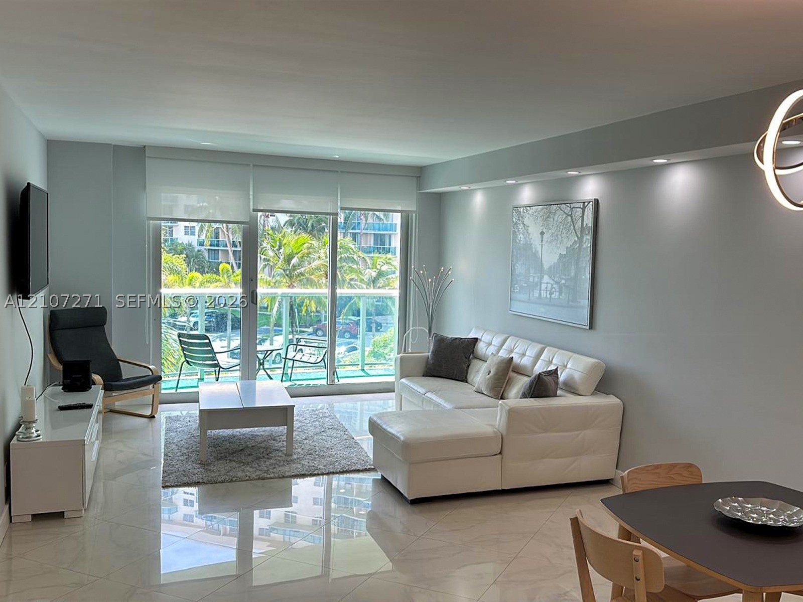 19380 Collins Ave #321