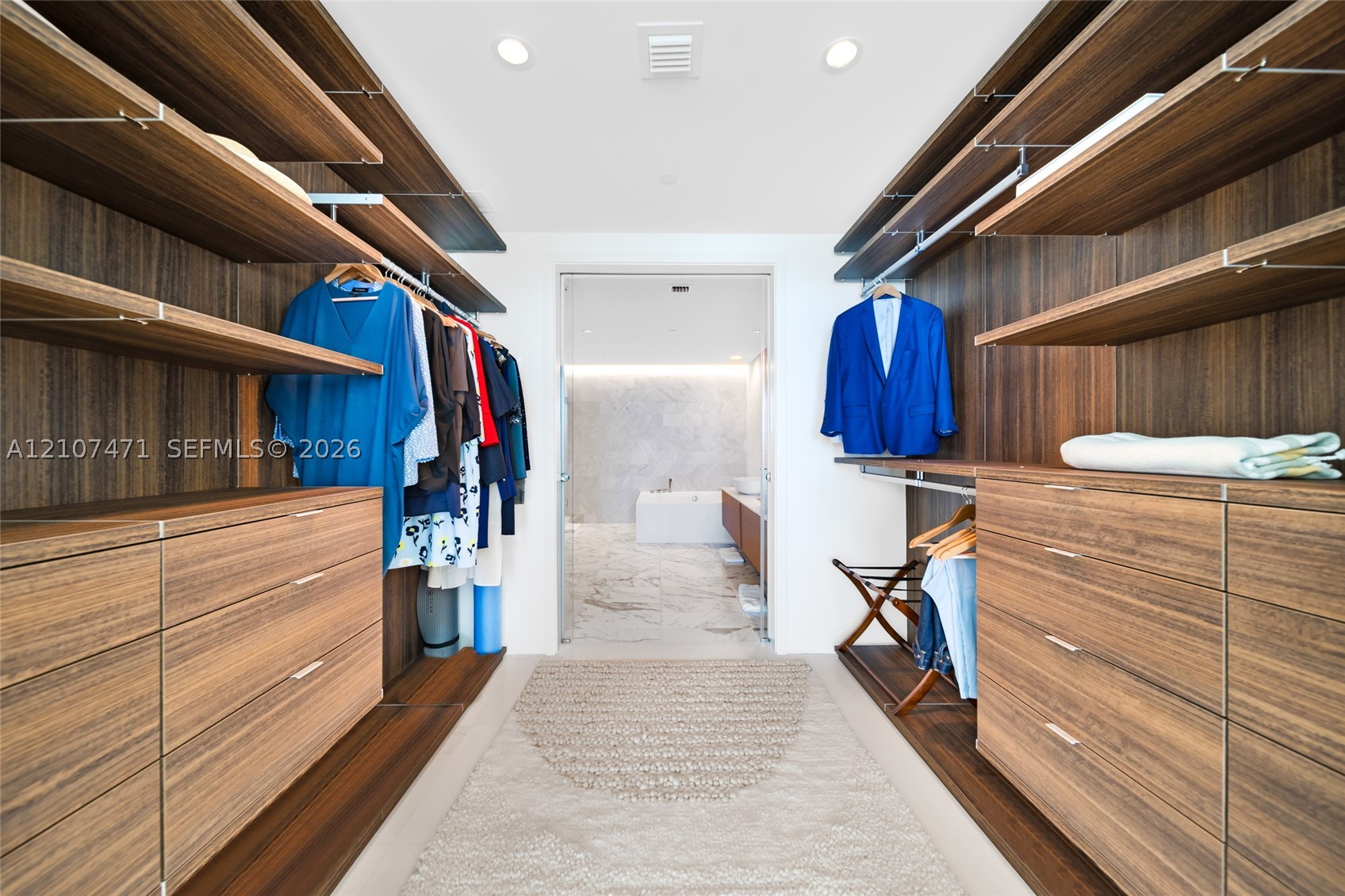 10201 Collins Ave #2506 Bal Harbour, FL 33154