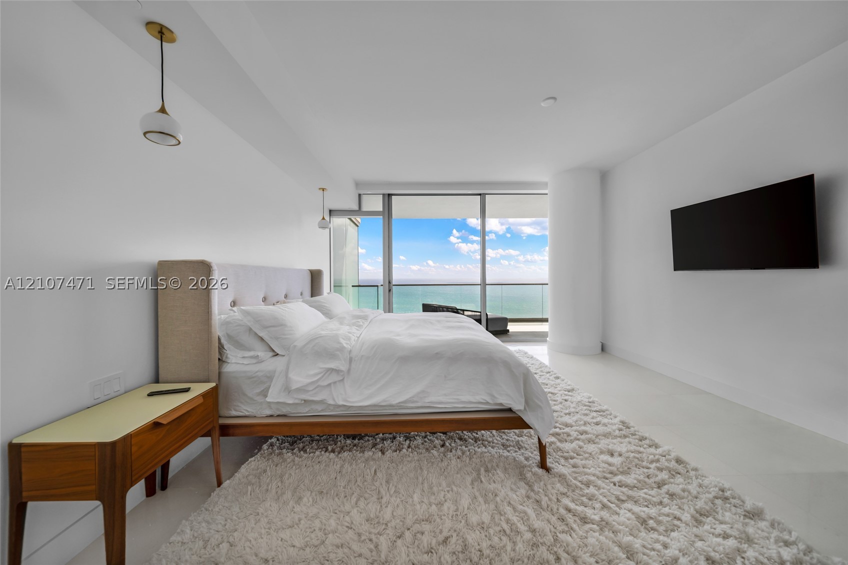 10201 Collins Ave #2506 Bal Harbour, FL 33154
