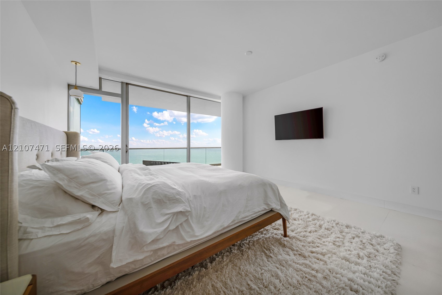 10201 Collins Ave #2506 Bal Harbour, FL 33154