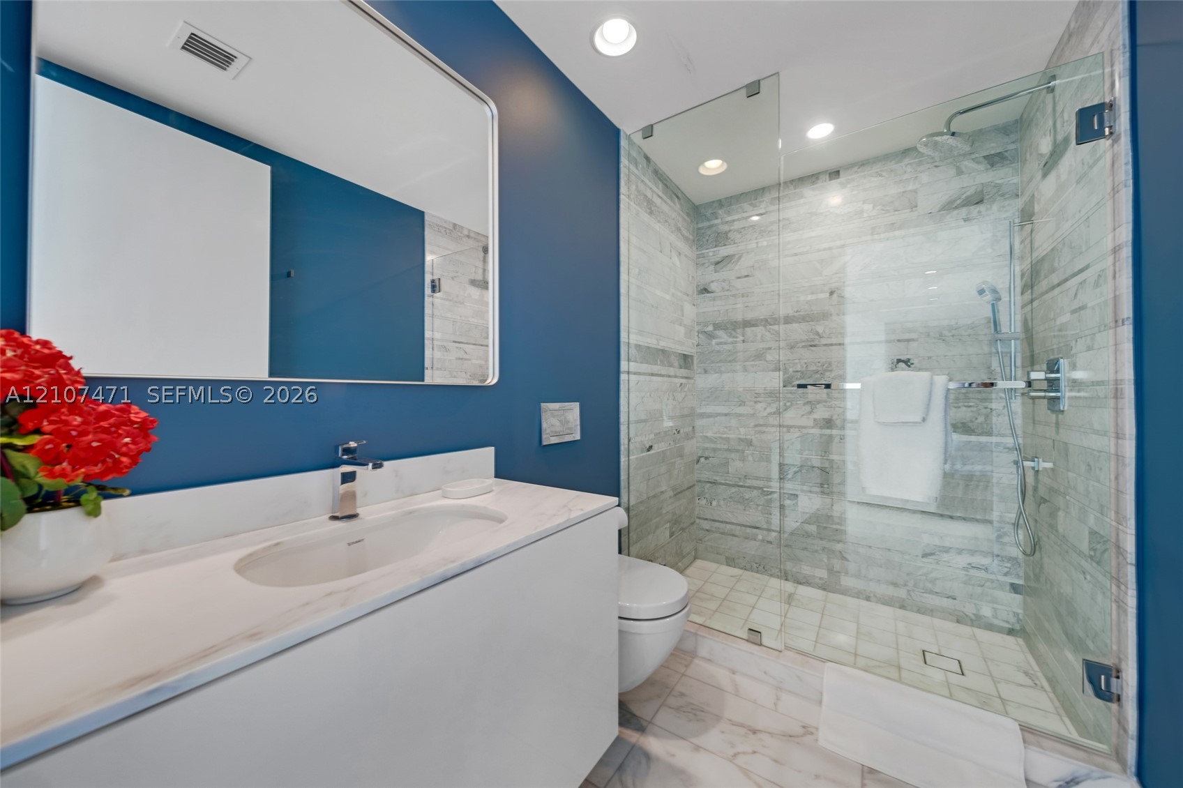 10201 Collins Ave #2506 Bal Harbour, FL 33154