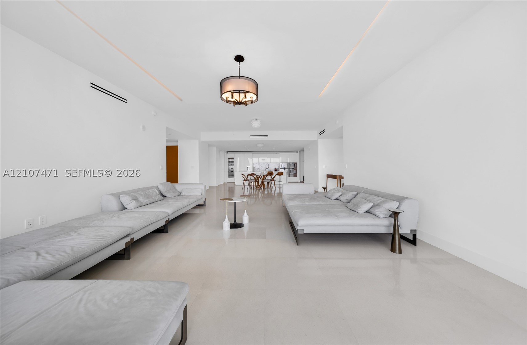 10201 Collins Ave #2506 Bal Harbour, FL 33154