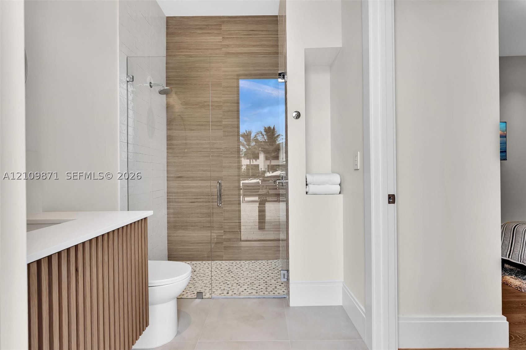 13045 Coronado Ter North Miami, FL 33181