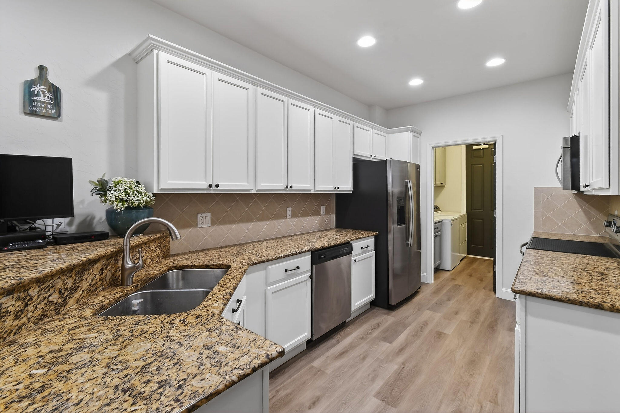 3241 Hemingway Jupiter, FL 33458