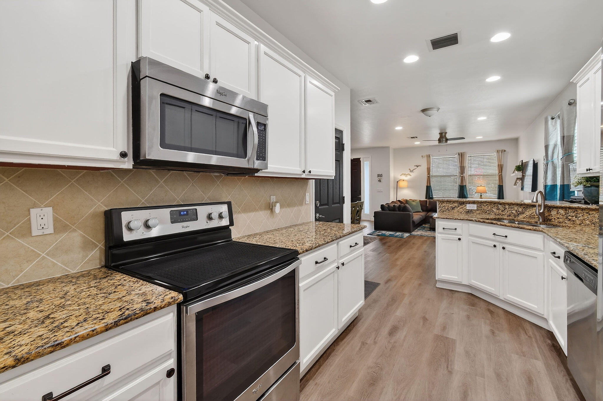 3241 Hemingway Jupiter, FL 33458