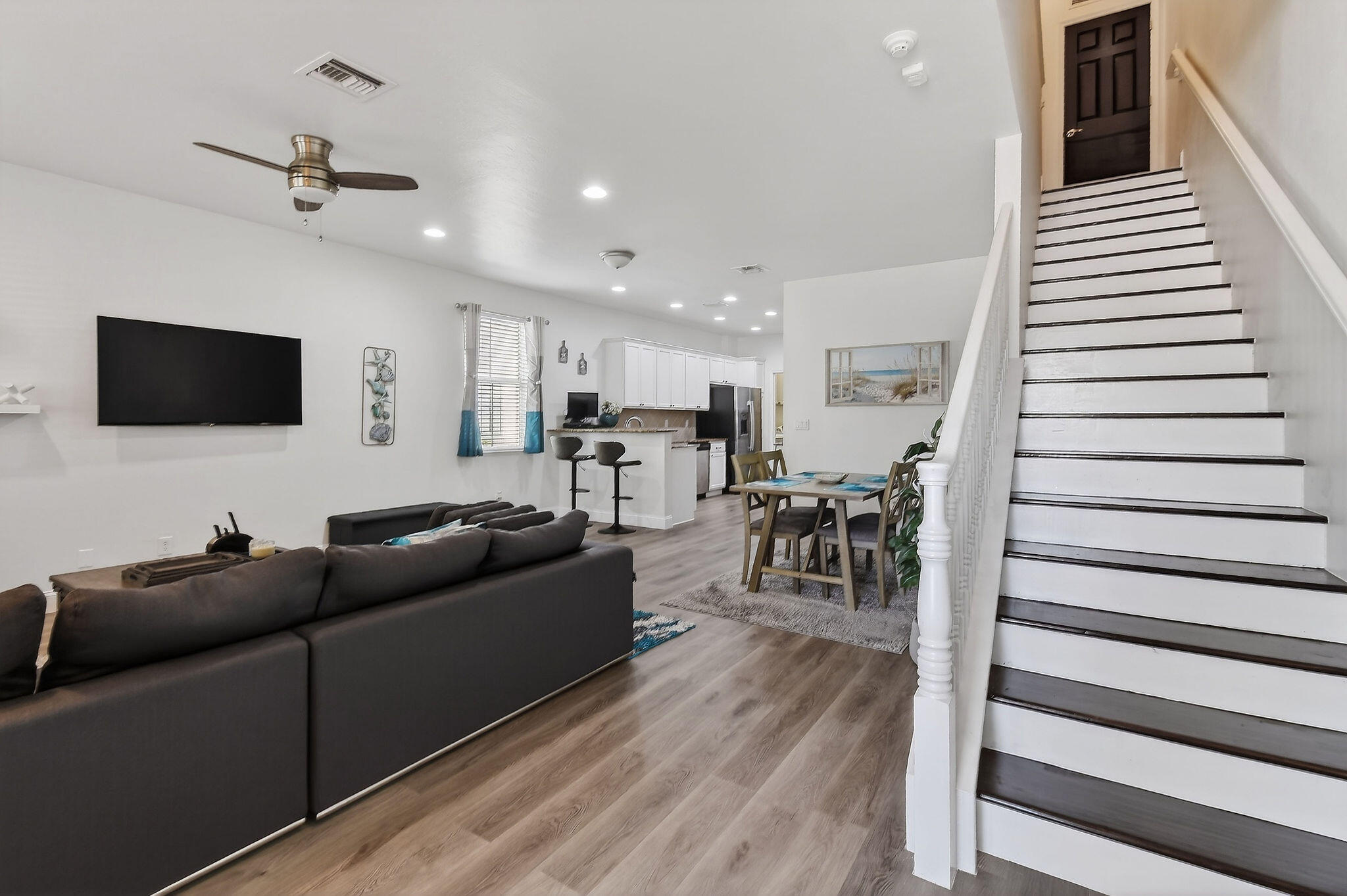 3241 Hemingway Jupiter, FL 33458