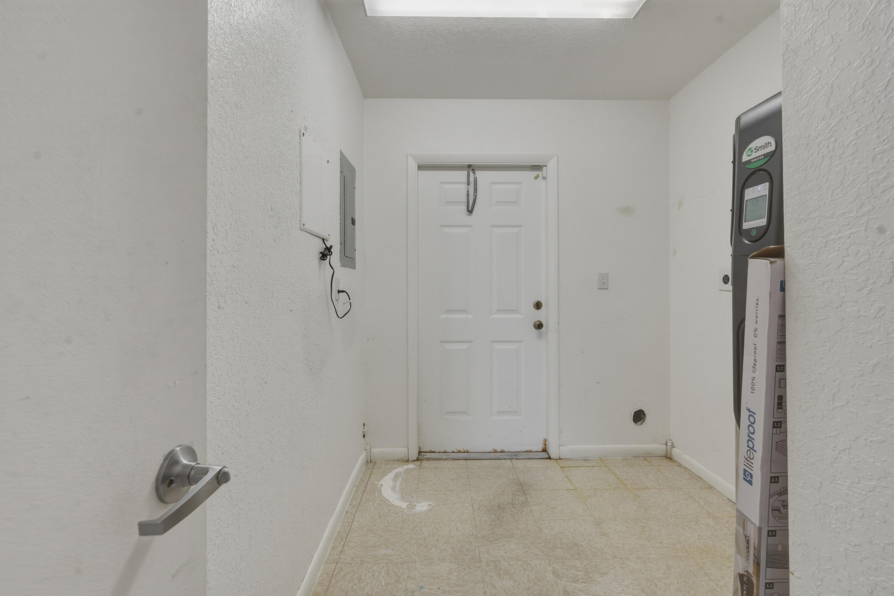 20402 SW 119th Miami, FL 33177